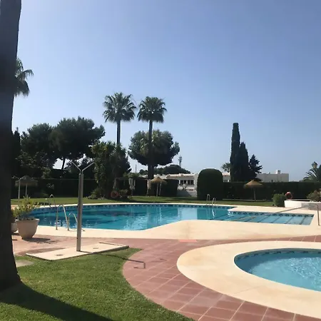 Cozy In Miraflores, Mijas *