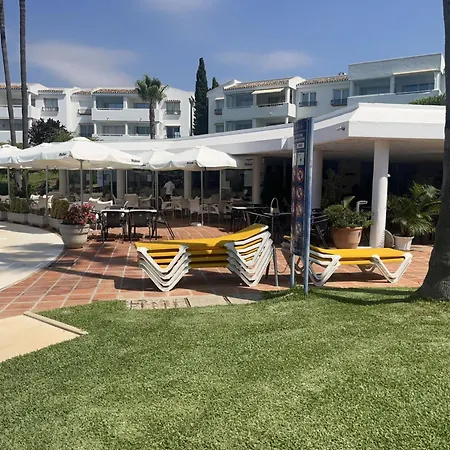 Cozy In Miraflores, Mijas Aparthotel